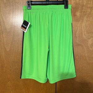 NWT Reebok athletic shorts w/side pockets and drawstring size XL 2 for 1 deal*